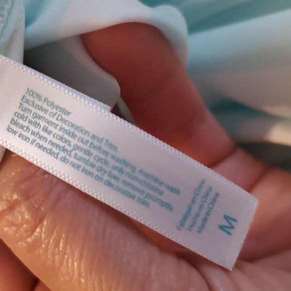 Betsey Johnson Bridal Honeymoon w/WIFEY Embroidery Wrap Kimono 3/4" Robe - Picture 4 of 6